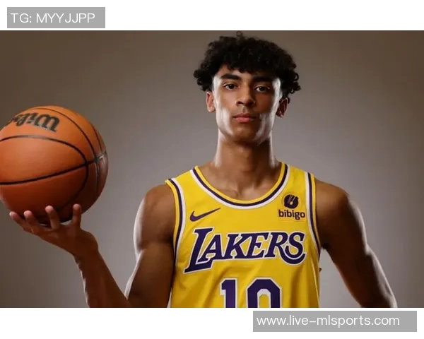 克里斯蒂夏季专注提升持球能力与体能目标是成为顶级防守者 克里斯蒂夏季专注提升持球能力与体能目标是成为顶级防守者