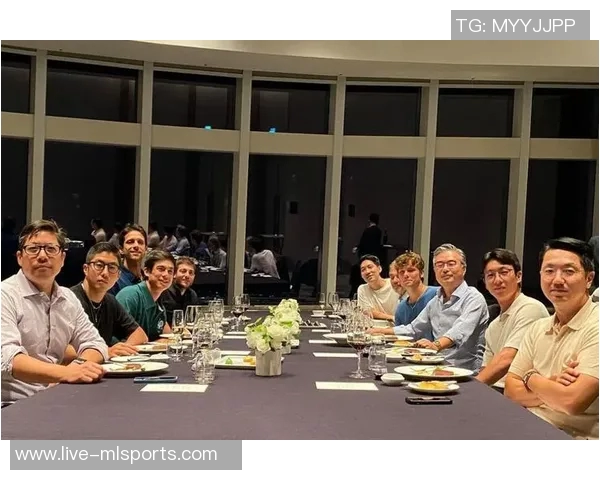 科瓦切维奇盛赞图多尔展现卓越更衣室领导力与天生领导才能 科瓦切维奇盛赞图多尔展现卓越更衣室领导力与天生领导才能