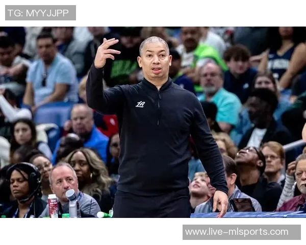 小卡新赛季背靠背赛程尚未确定卢指导表示仍在考虑中 小卡新赛季背靠背赛程尚未确定卢指导表示仍在考虑中