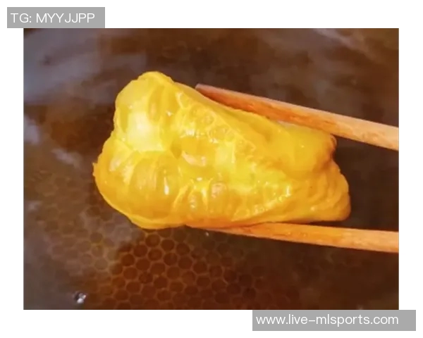 杨瀚森的日常生活：翻译工作与自制美食的简单乐趣