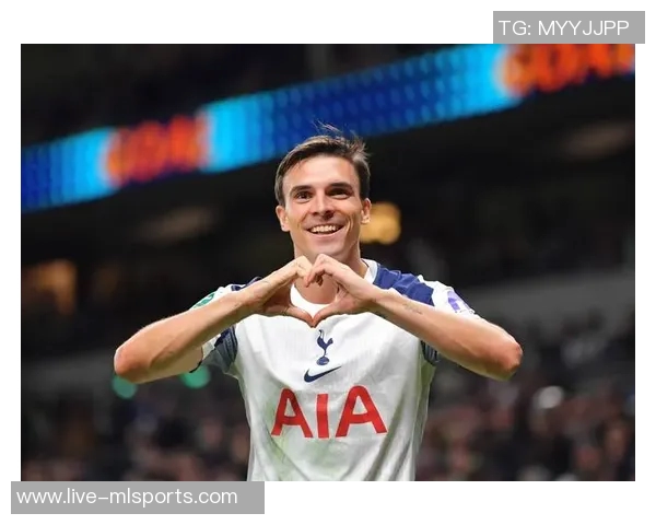 热刺有意以3000万欧买断帕利尼亚球员更倾向留队不回拜仁 热刺有意以3000万欧买断帕利尼亚球员更倾向留队不回拜仁