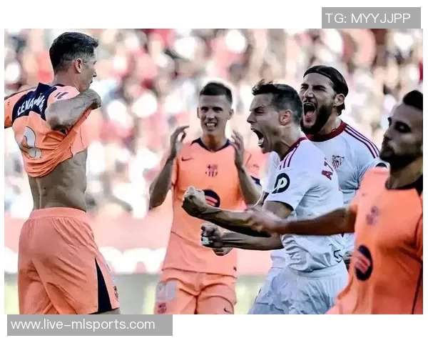 纳斯里：巴黎统治力显著下半场压制巴萨几乎窒息