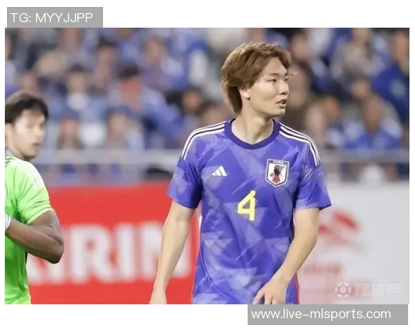 板仓滉坚定追求零封目标全力以赴展现防守球员的职业精神 板仓滉坚定追求零封目标全力以赴展现防守球员的职业精神