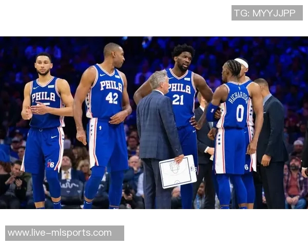 76人揭幕战迎战绿军恩比德确认出战乔治等三人缺席引关注 76人揭幕战迎战绿军恩比德确认出战乔治等三人缺席引关注