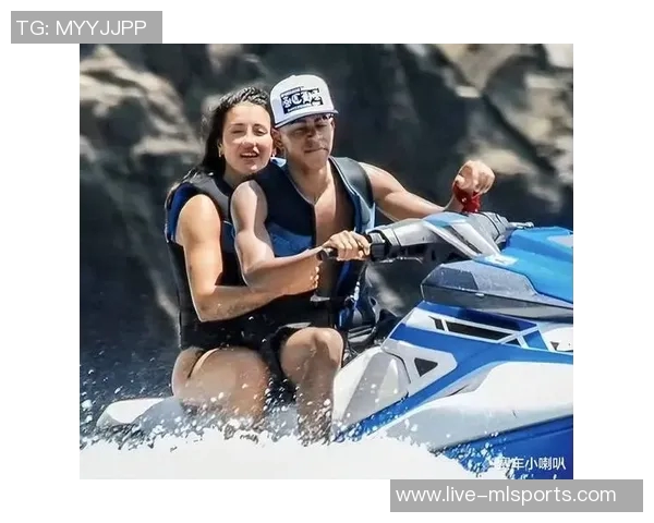 前绯闻对象扬言挑战亚马尔女友称两人难撑圣诞节 前绯闻对象扬言挑战亚马尔女友称两人难撑圣诞节