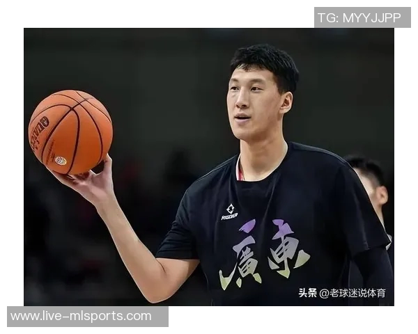 杜润旺分享周鹏与二飞的教导心得球场内外的成长与人生哲学 杜润旺分享周鹏与二飞的教导心得球场内外的成长与人生哲学