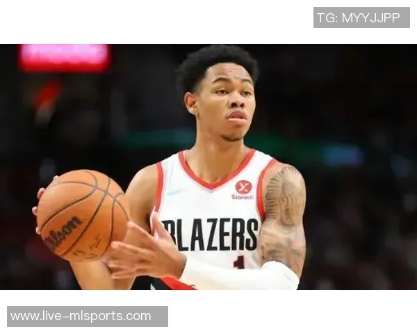 安芬尼西蒙斯自信回应防守质疑感谢教练团队的支持与信任