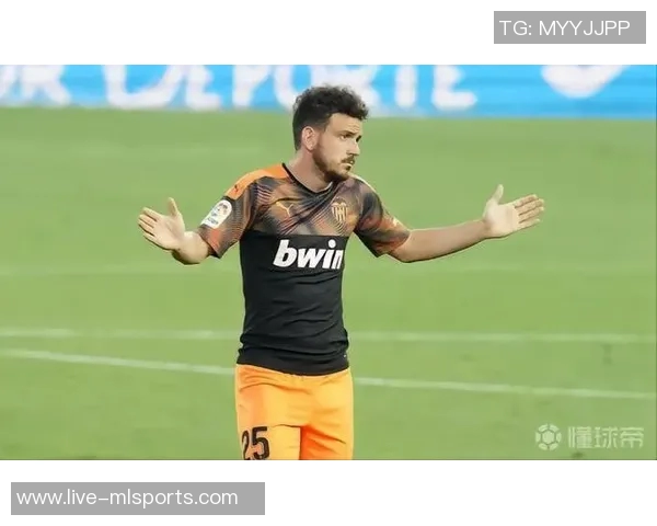 弗洛伦齐谈输球心态：罗马不出门晚餐米兰则无碍