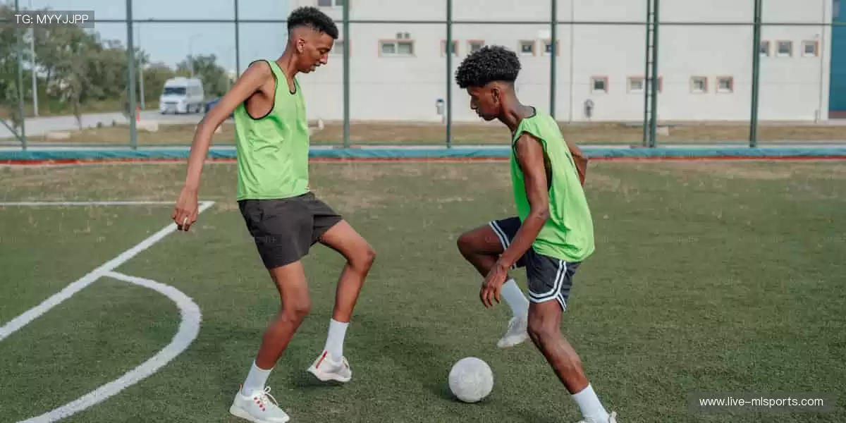 运动不止，装备先行！👟🔧 体育周边，细节决定胜负！